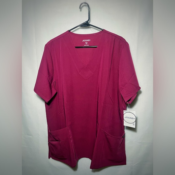 NWT Jockey wine colored Scrub top 2x - Picture 1 of 6